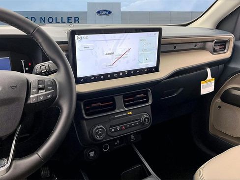 New 2026 Ford Maverick Lariat image 6