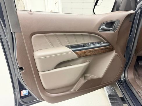 Certified 2021 GMC Canyon Denali image 22