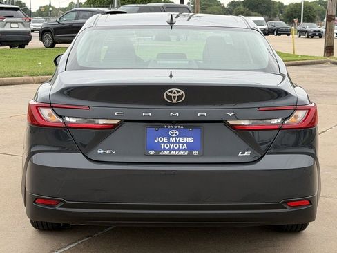 Used 2026 Toyota Camry LE FWD image 8