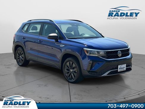 Certified 2022 Volkswagen Taos S AWD/4WD image 1