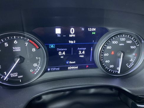 Certified 2024 Cadillac XT6 Premium Luxury w/ Technology Package FWD image 4