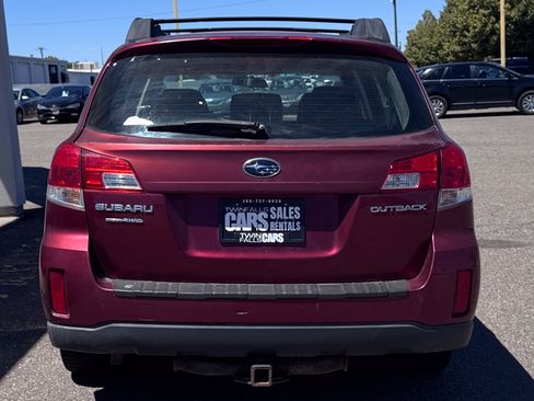 Used 2012 Subaru Outback 2.5i AWD/4WD image 7