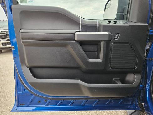 Used 2018 Ford F150 XLT w/ Equipment Group 302A Luxury image 11