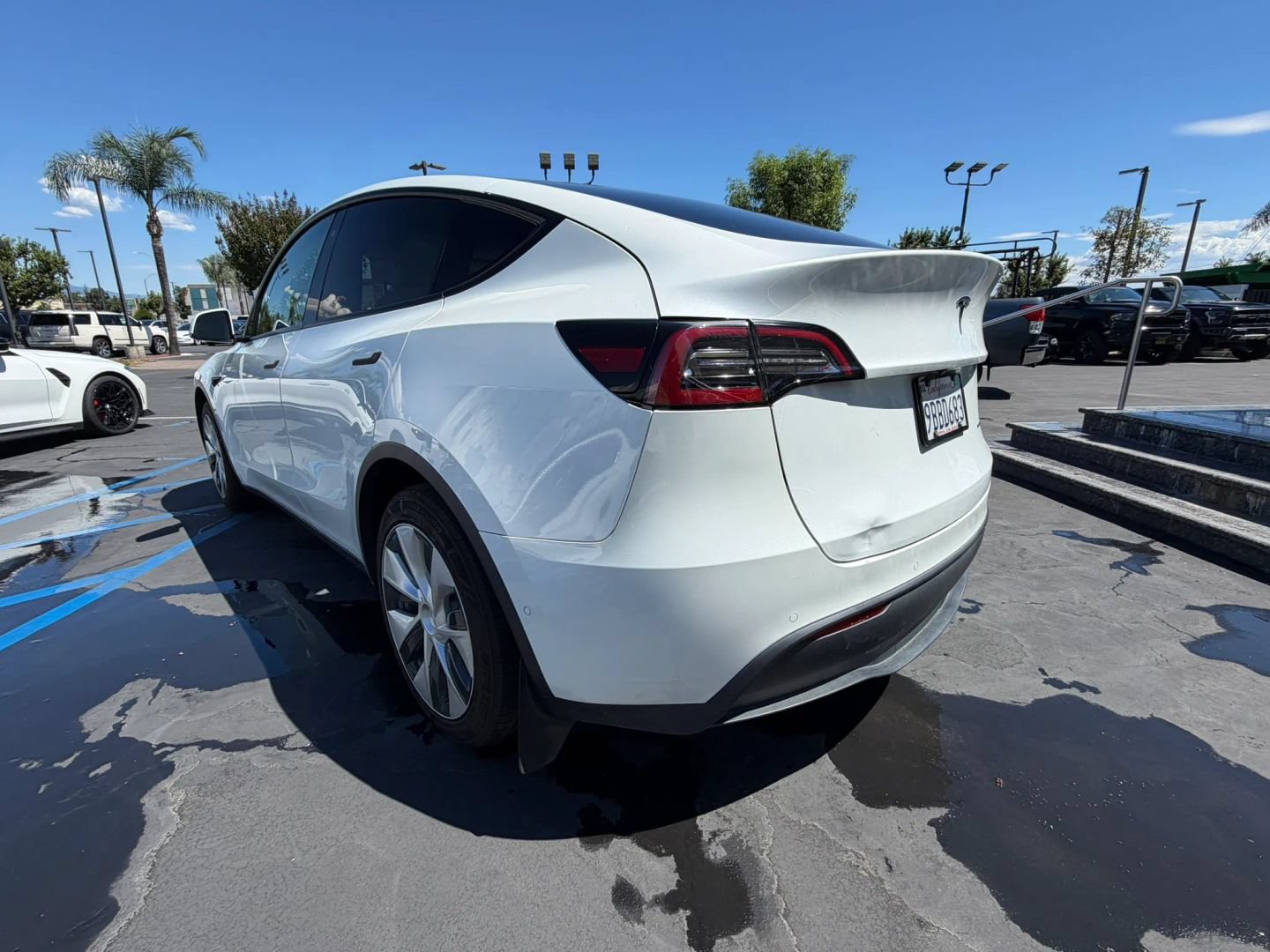Used 2020 Tesla Model Y Long Range AWD/4WD image 8