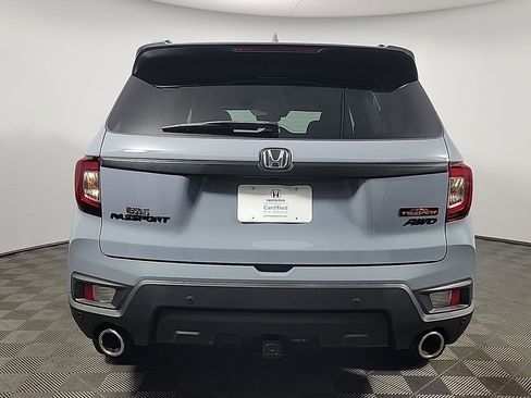 Certified 2022 Honda Passport TrailSport image 5