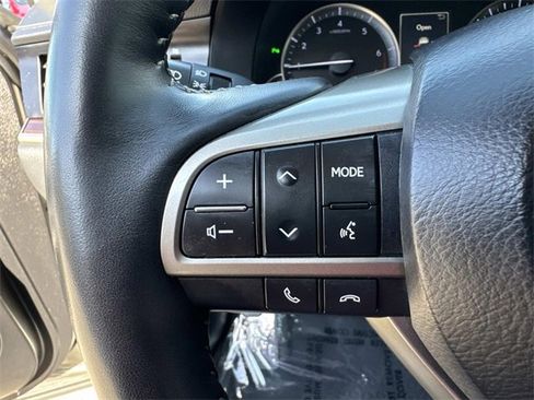 Used 2018 Lexus ES 350 w/ Premier Package image 31