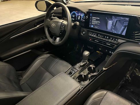 Certified 2025 Toyota Camry XSE w/ Premium Plus Package image 35