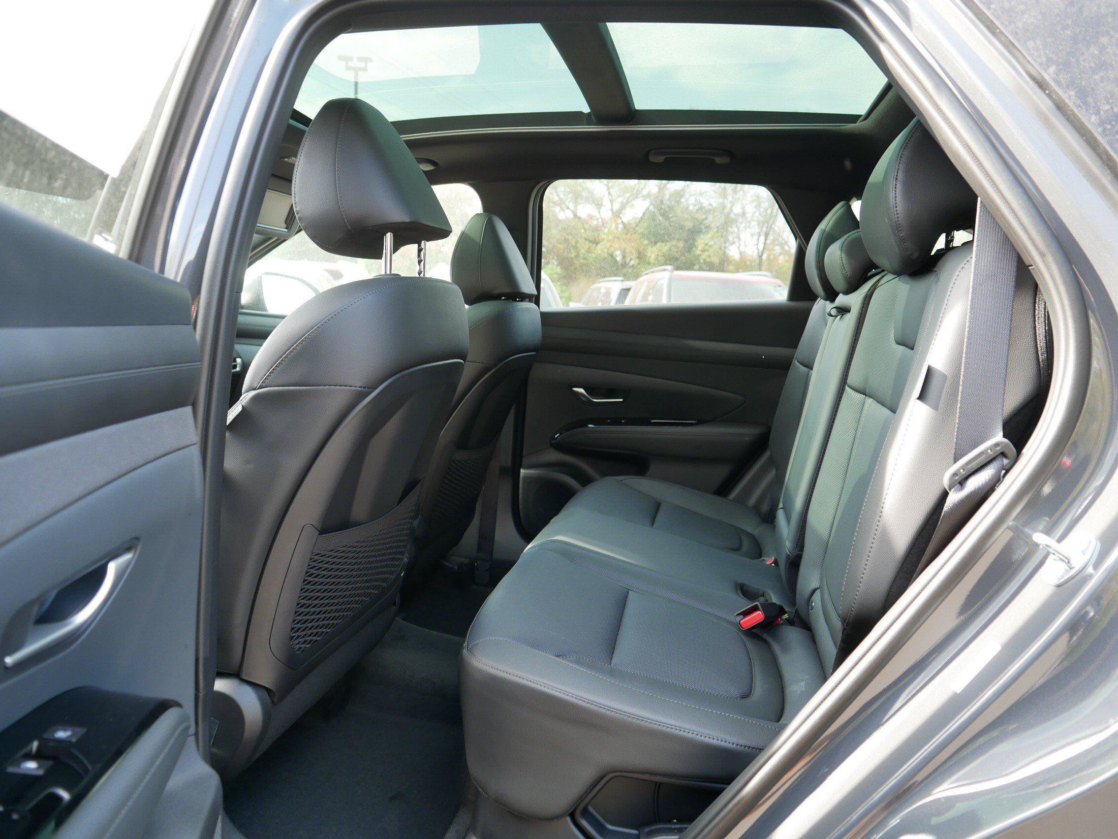New 2026 Hyundai Tucson Limited AWD/4WD image 6