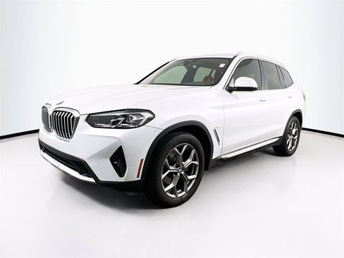 Used 2023 BMW X3 sDrive30i w/ Convenience Package image 3