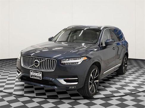 Used 2024 Volvo XC90 B6 Plus image 9