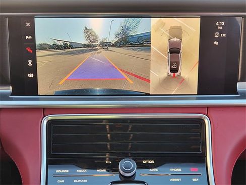 Used 2023 Porsche Panamera 4 Platinum Edition image 17