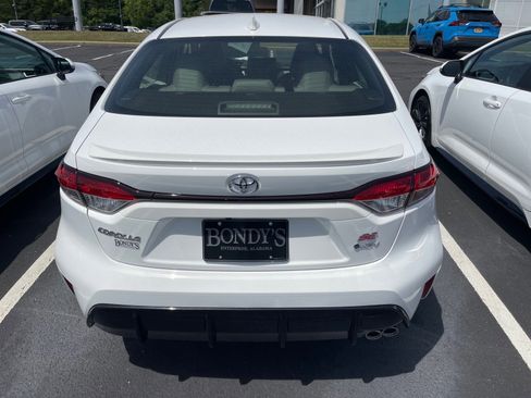 New 2026 Toyota Corolla SE FWD image 12