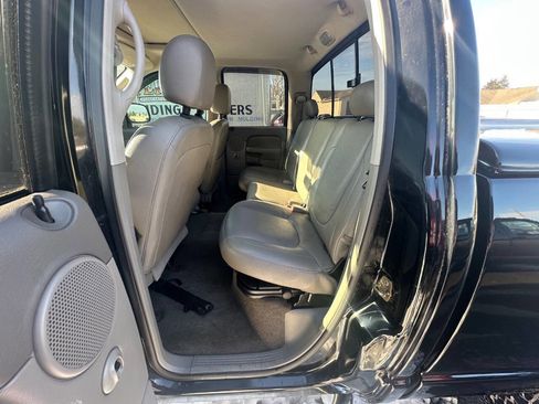 Used 2005 Dodge Ram 1500 Truck SLT image 10