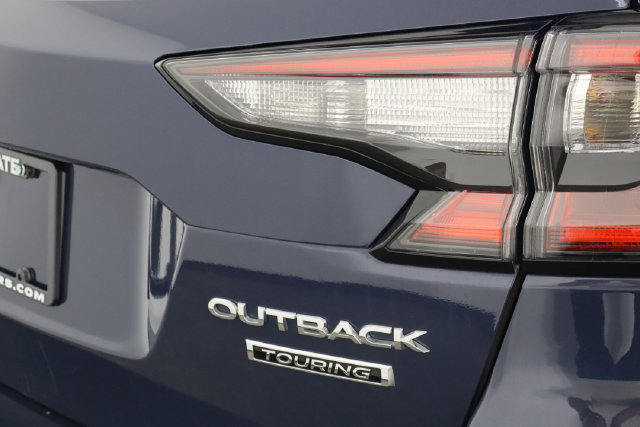 Used 2023 Subaru Outback Touring AWD/4WD image 38