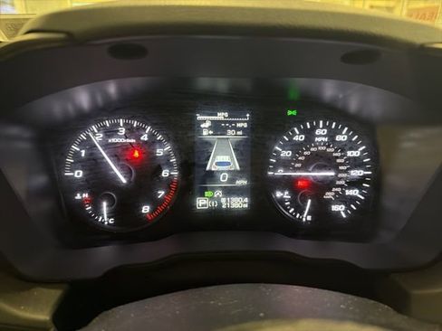 Used 2024 Subaru Crosstrek 2.0i image 4