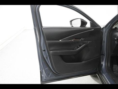 Certified 2023 MAZDA CX-30 AWD 2.5 S w/ Preferred Package image 4