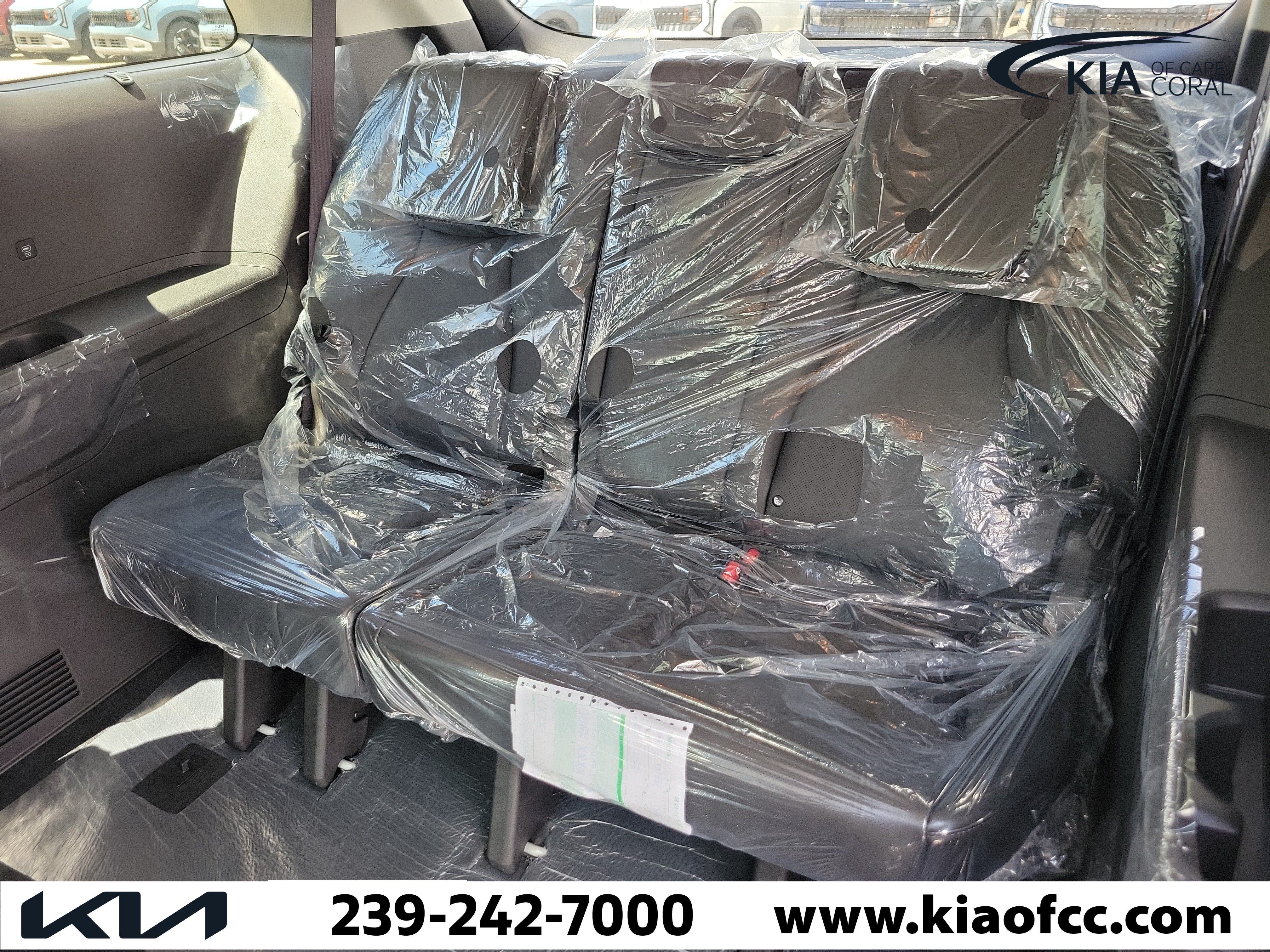 New 2027 Kia Carnival EX w/ Dark Edition Package FWD image 14