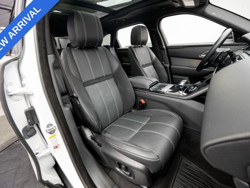 Used 2022 Land Rover Range Rover Velar R-Dynamic S AWD/4WD image 13