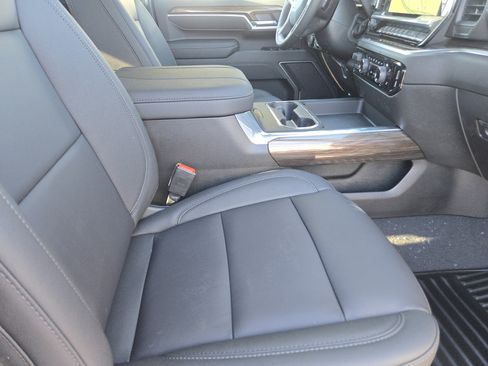 New 2026 Chevrolet Silverado 2500 LT w/ Trail Boss Package image 11