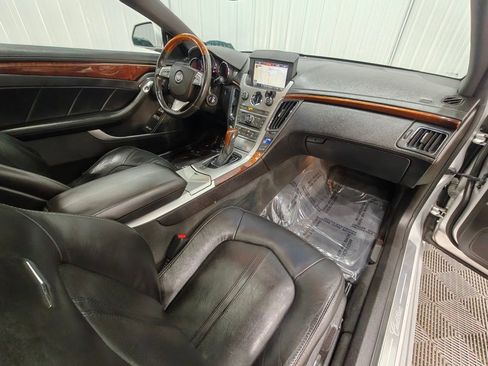 Used 2011 Cadillac CTS Premium image 23
