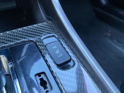 Used 2017 Honda Accord EX-L image 57