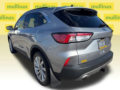 Used 2021 Ford Escape Titanium w/ Titanium Elite Package AWD/4WD image 10