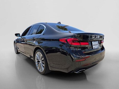 Used 2023 BMW 530i w/ Convenience Package RWD image 3