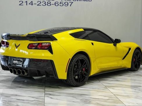 Used 2015 Chevrolet Corvette Stingray Coupe RWD image 10