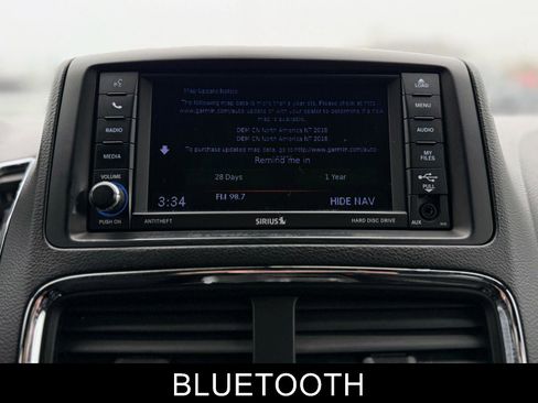 Used 2018 Dodge Grand Caravan GT image 23