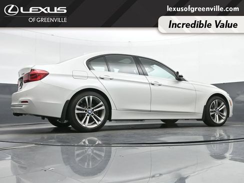 Used 2017 BMW 330i Sedan RWD image 28