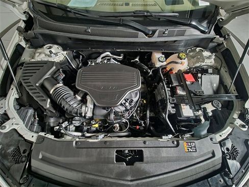 Used 2022 Cadillac XT6 Premium Luxury w/ Platinum Package image 19