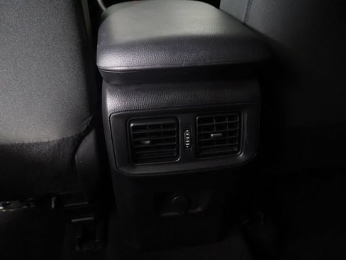 Used 2024 Toyota RAV4 LE AWD/4WD image 41
