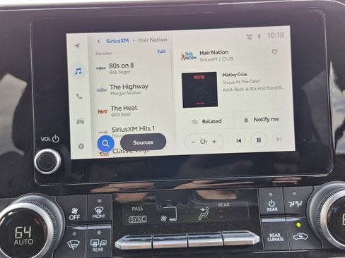 Used 2023 Toyota Highlander L image 29