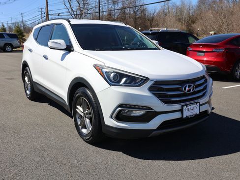 Used 2018 Hyundai Santa Fe Sport image 1