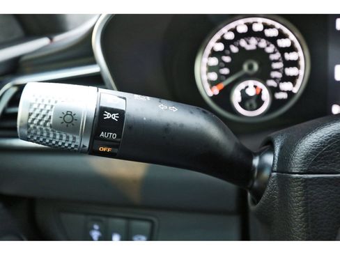 Used 2025 Genesis G70 3.3T Advanced w/ Sport Prestige Package image 19