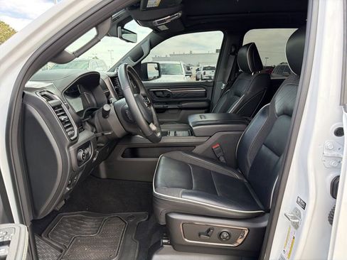 Used 2025 RAM 1500 Limited image 2