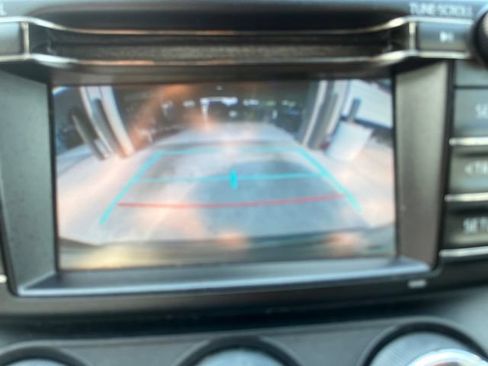 Used 2017 Toyota RAV4 LE FWD image 21