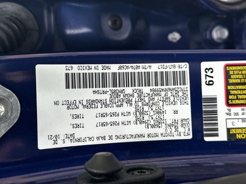 Used 2022 Toyota Tacoma TRD Sport w/ Technology Package AWD/4WD image 34
