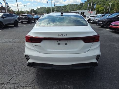 Used 2024 Kia Forte LXS FWD image 6