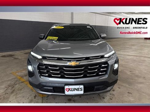 Used 2025 Chevrolet Equinox LT AWD/4WD image 4