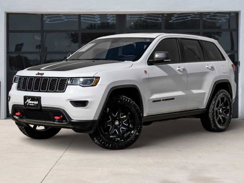 Used 2018 Jeep Grand Cherokee Trailhawk w/ Trailhawk Luxury Group image 1