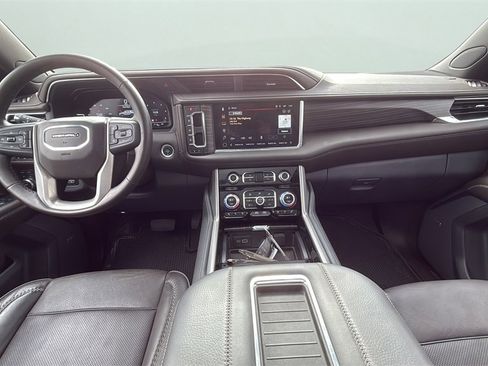 Used 2023 GMC Yukon Denali w/ Max Trailering Package image 19