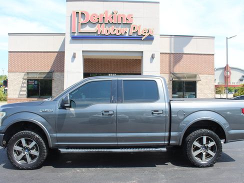 Used 2016 Ford F150 Lariat AWD/4WD image 9