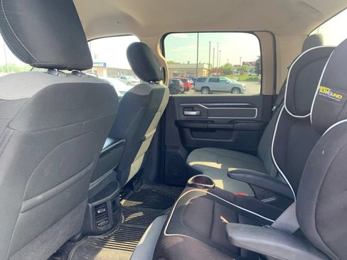 Used 2020 RAM 2500 Big Horn w/ Level 1 Equipment Group AWD/4WD image 12