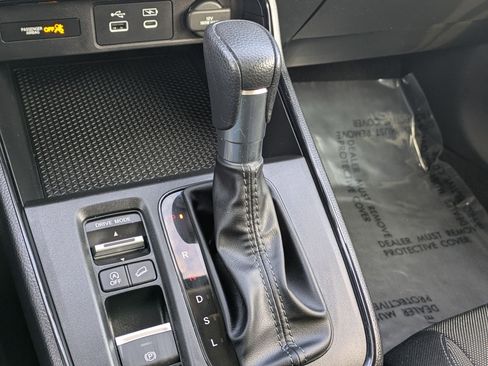 Used 2023 Honda CR-V EX image 17