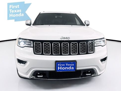 Used 2020 Jeep Grand Cherokee Overland image 2