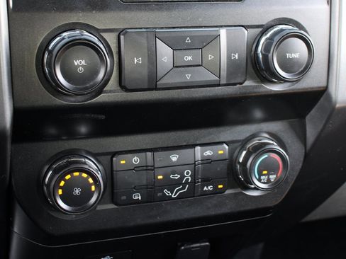 Used 2019 Ford F350 XLT image 27