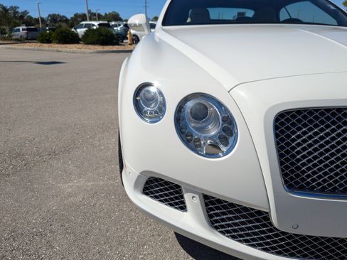 Used 2013 Bentley Continental GT image 12