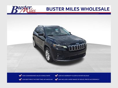 Used 2019 Jeep Cherokee Latitude w/ Popular Appearance Group