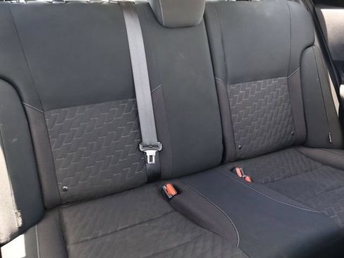Used 2022 Nissan Kicks S FWD image 17